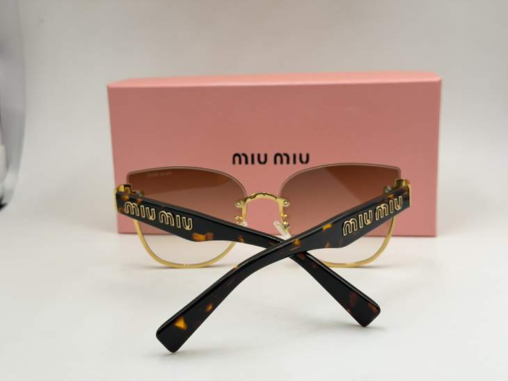 Picture of Miu Miu Sunglasses _SKUfw79615977fw
